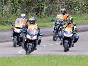 KEM Moto training session - roundabout approach management
